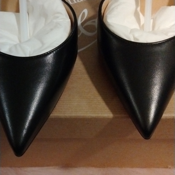 Christian Louboutin Iriza half d'Orsay Leather Sz 39 NIB - Picture 4 of 13